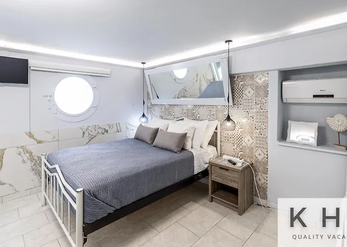 Little In Argostoli (Kefalonia)