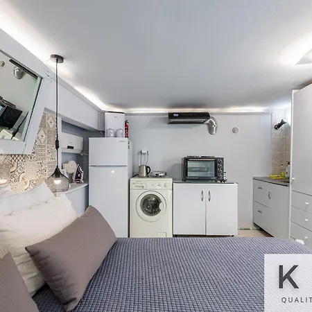 Апартаменты Little In