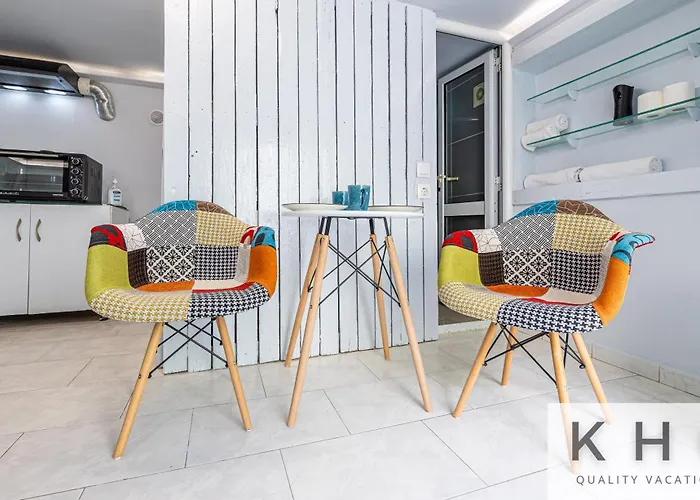 Little In Argostoli (Kefalonia)